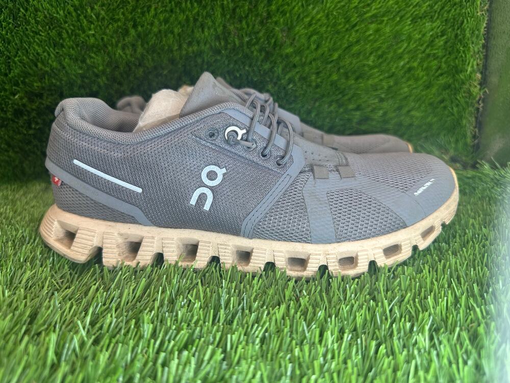 On Running Cloud 5 59.98883 Athletic Sneaker Women's 6 Gray Mesh Training Sports
